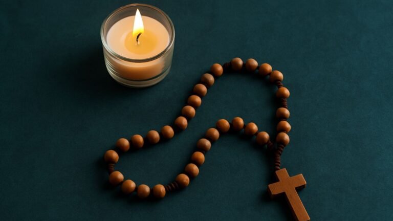 Intentions de prière : pourquoi, comment et pour qui prier ?